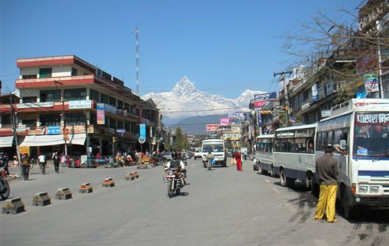 लेकसाइडको व्यवसाय विवाद अदालतमा