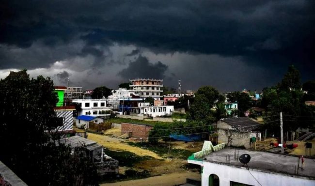 आज देशका अधिकांश स्थानमा वर्षा, बाढी पहिरो खस्ने सम्भावना, सर्तक रहन आग्रह