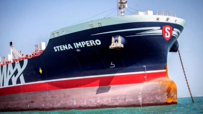 कब्जामा लिएका ब्रिटिश जहाज इरानले मुक्त गर्यो