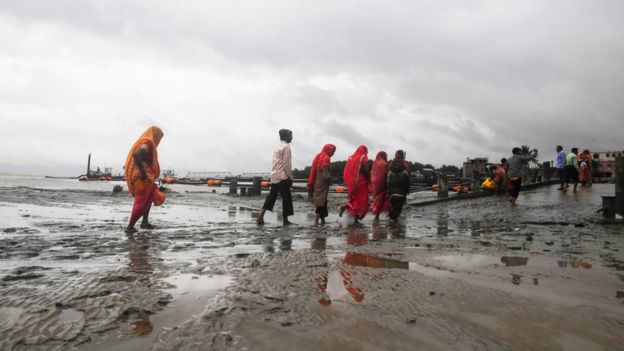 बङ्गलादेशमा बुलबुलका कारण आइतबार चारको मृत्यु, जनजीवन प्रभावित