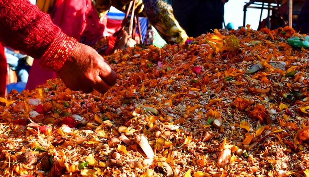 बालाचतुर्दशी : दिवङ्गत पितृका नाममा दीपदान तथा शतबीज छरिँदै