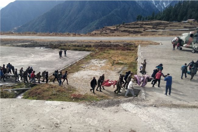 टिपर दुर्घटनामा घाइतेको २० घण्टापछि उद्धार, हुम्ला शोकमग्न