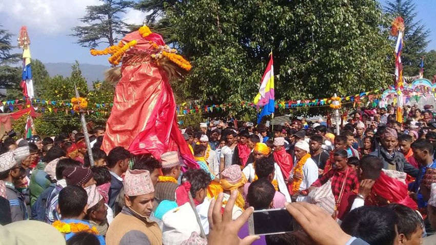 सुदूरपश्चिमका पहाडी जिल्लामा जात्राको रौनक