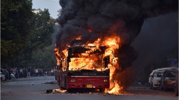 भारतमा विरोध चर्किएपछि प्रधानमन्त्री मोदीद्वारा शान्ति कायम राख्न आग्रह