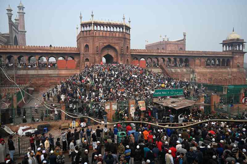 भारतमा नागरिकतासम्बन्धी नयाँ कानून विवादमा मृत्यु हुनेको सङ्ख्या १४ पुग्यो