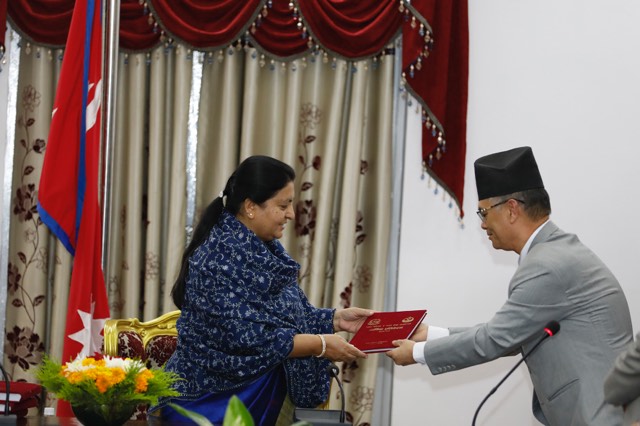 सर्वोच अदालत, न्याय परिषद् र न्याय सेवा आयोगको प्रतिवेदन राष्ट्रपति समक्ष पेश