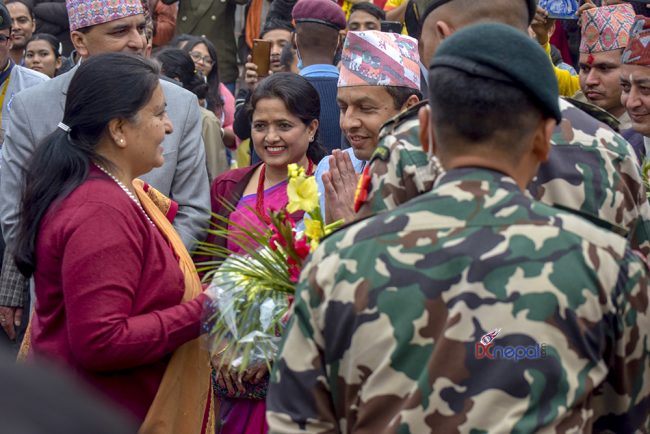 पशुपतिनाथमा राष्ट्रपति पुग्दा नागाबाबालाई गुप्ताङ्ग छोप्न निर्देशन