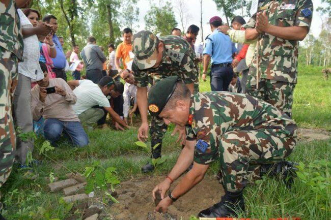 ऐतिहासिक तथा पर्यटकीय गन्तव्यमा फलफूलका बिरुवा रोप्न सेनाले सहयोग गर्ने