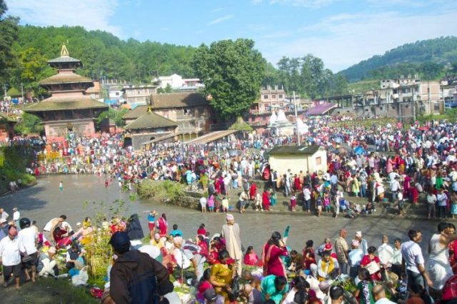 गोकर्णे औँशी (कुशे औँशी), पितृ सम्मान दिवस, बाबुको मुख हेरेर मनाइँदै