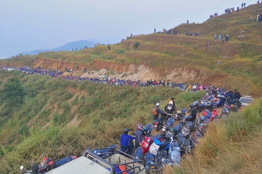 मानहुँकोट दैनिक तीन सय पर्यटकलाई मात्र प्रवेश दिइने