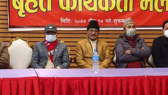 प्रचण्ड–नेपालमा चार महिना कुर्ने धैर्यता नहुँदा दुर्घटना : राज्यमन्त्री मानन्धर