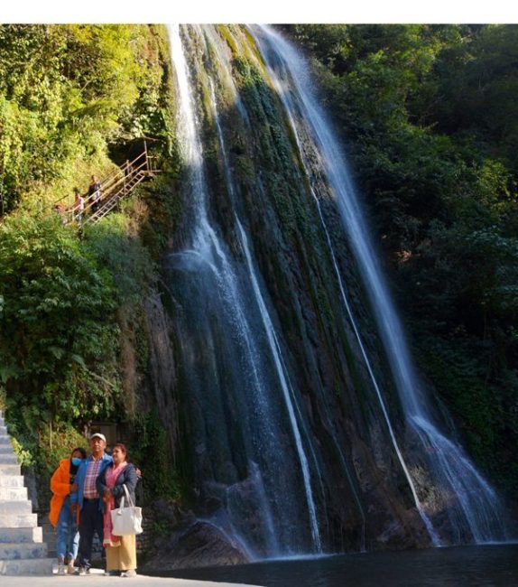 बागलुङमा तङ्ग्रिदै पर्यटन