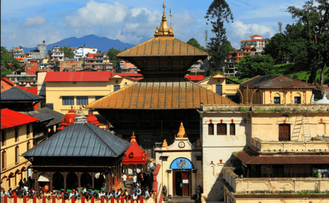 बहुमूल्य नागमणि, एक मुखे रुद्राक्ष र दाहिने शङ्ख मङ्गलबार पशुपतिमा देखाइने