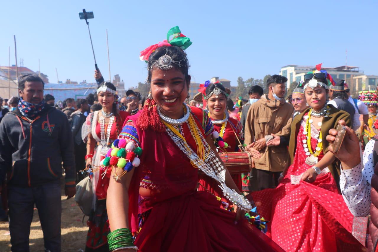 टुँडीखेलमा माघीको रौनक (तस्बिरहरु)