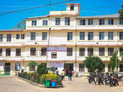 सेती प्रादेशिक अस्पतालको तेस्रो तलाबाट हाम फालेर एक जनाको मृत्यु