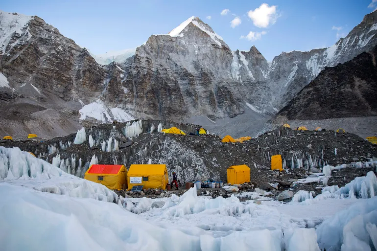 वसन्त ऋतुमा हिमाल आरोहणका लागि अनुमति सुरु