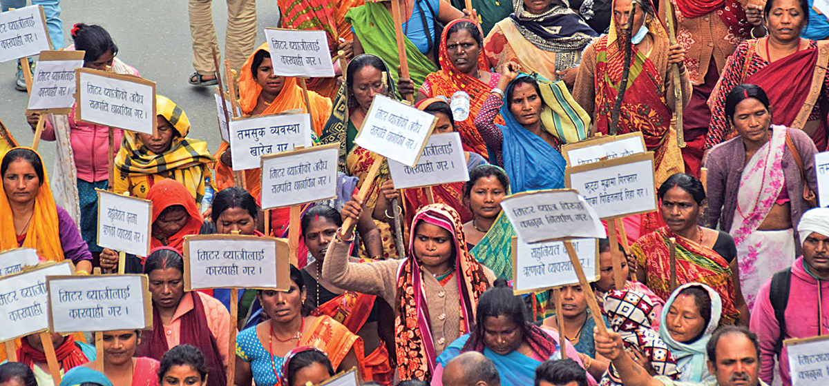 तीन हजार मिटरब्याज पीडितले फिर्ता पाए ११९ विघा जग्गा