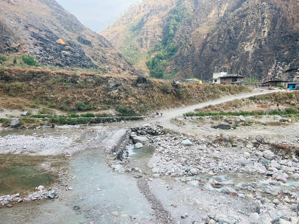 नलगाड जलविद्युत् आयोजना निर्माण गर्न प्रक्रियागत कार्यमा तिव्रता