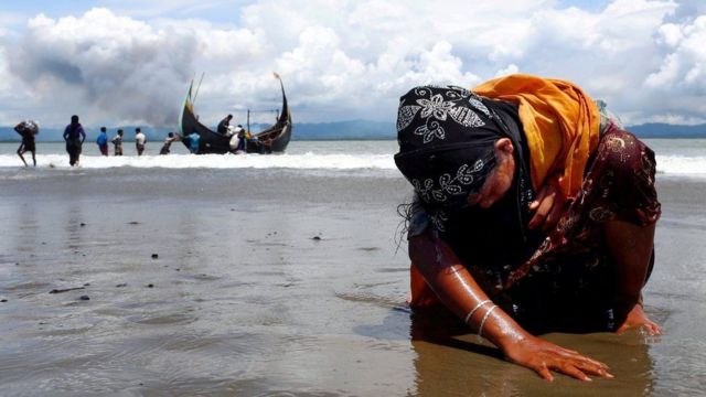 इन्डोनेसियाको समुद्री तटमा करिब २०० रोहिङ्ज्या अलपत्र