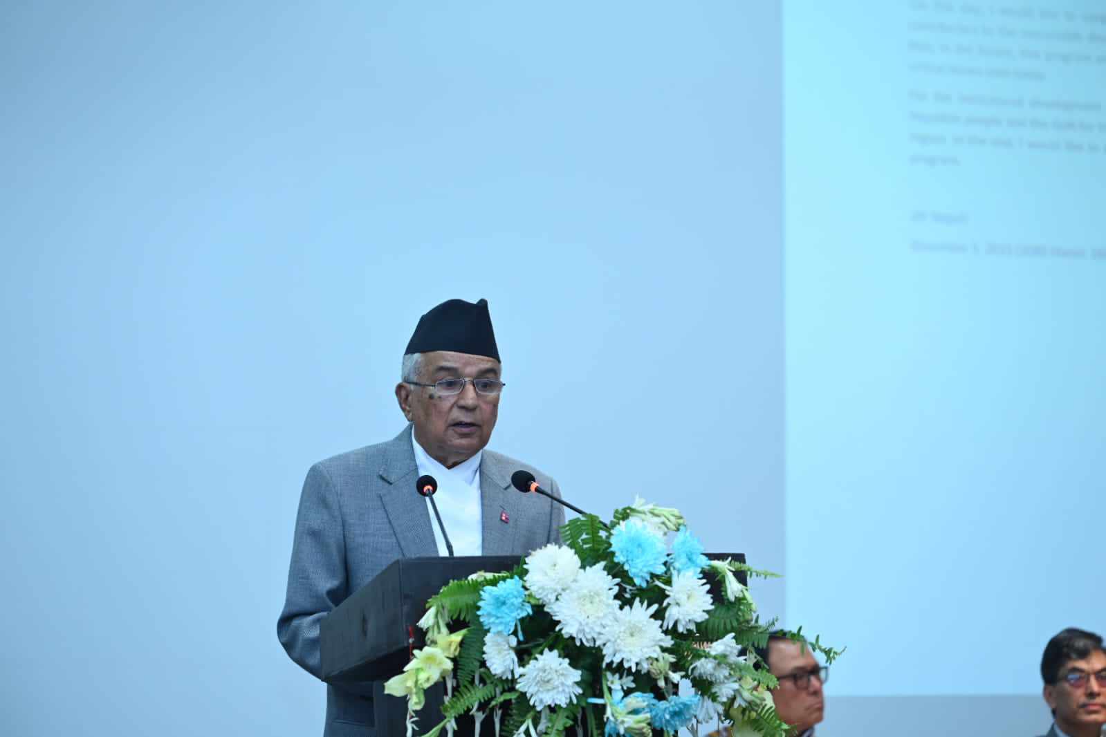 जलवायु परिवर्तनको क्षतिपूर्तिको मुख्य हकदार नेपाल :  राष्ट्रपति पौडेल