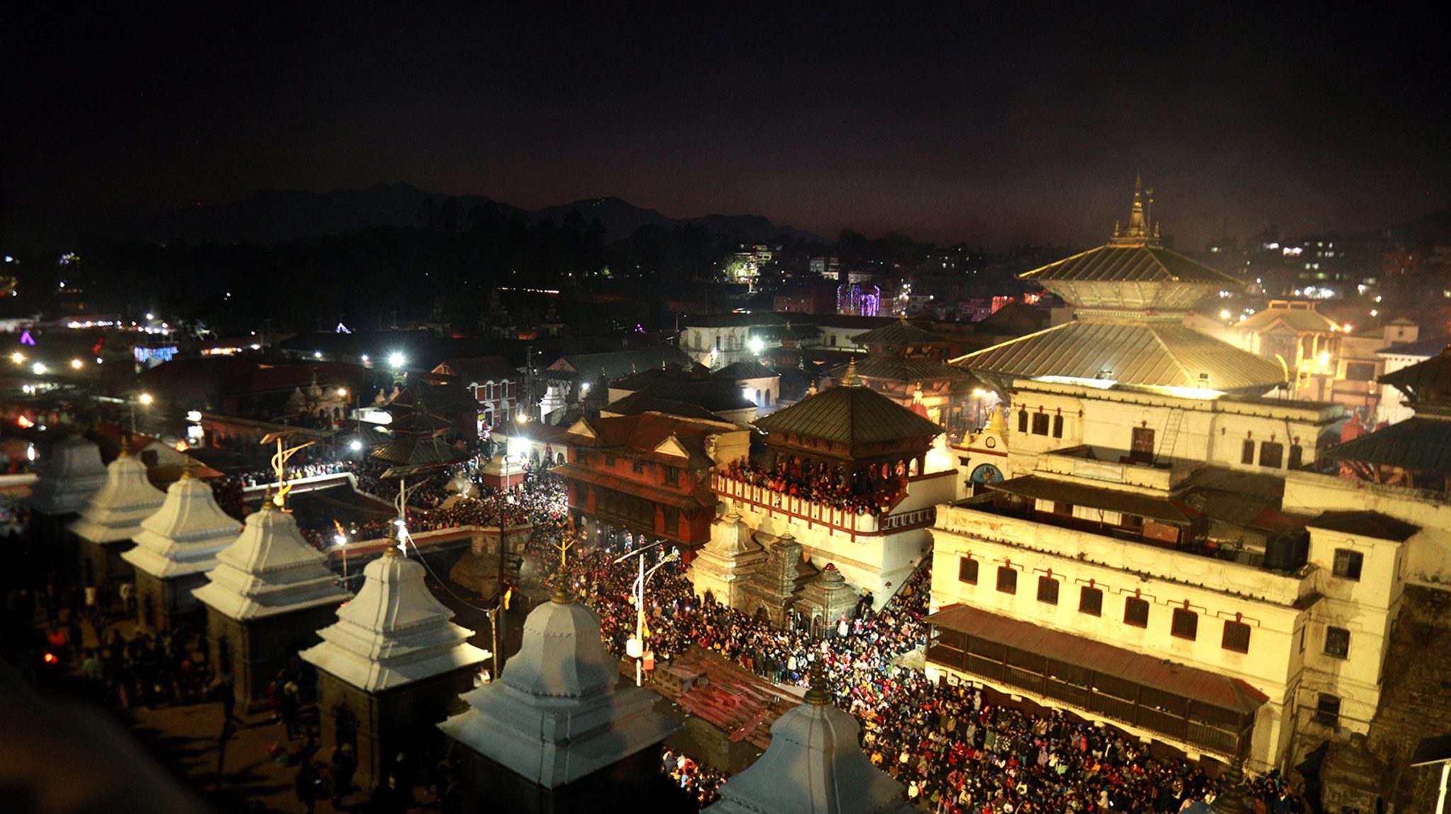 आज महाशिवरात्रि, भगवान शिवको पूजा-आराधना गरी मनाइँदै