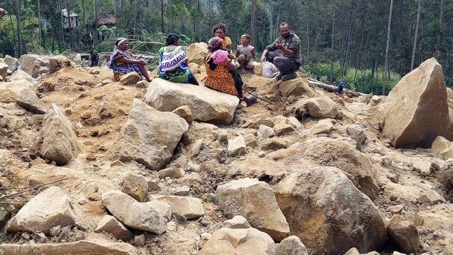 पपुवा न्युगिनीमा पहिरो : २ हजारभन्दा बढी मानिस भग्नावशेषमुनि पुरिएको आशंका