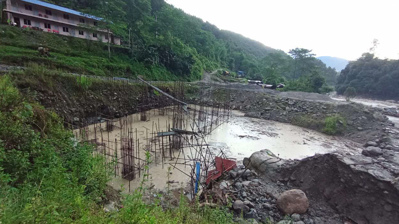 भोजपुरमा बाढीः जलविद्युत् आयोजनाका दुई मजदुर बेपत्ता