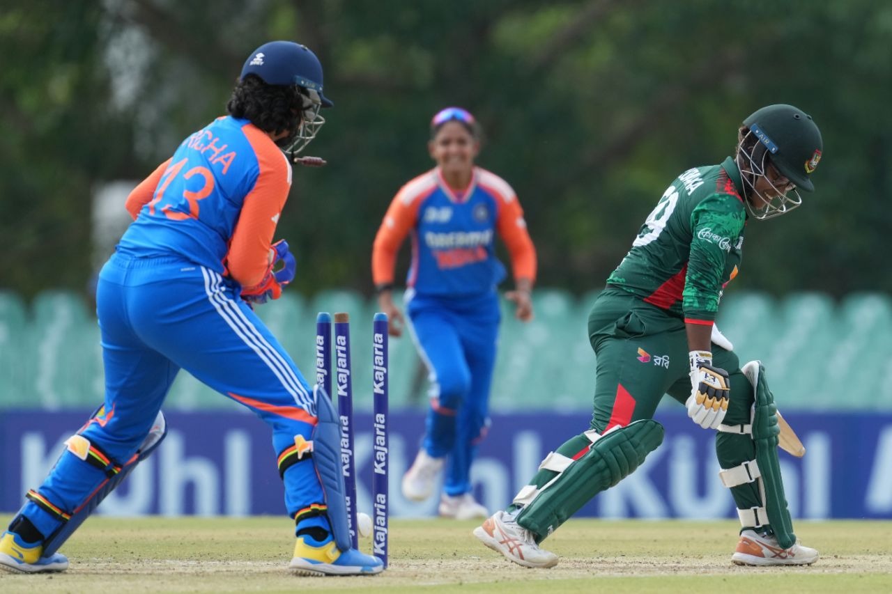 भारत महिला एशिया कपको फाइनलमा