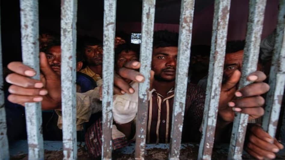 पाकिस्तान प्रशासित कश्मीरको जेलबाट मृत्युदण्ड पाएका ६ सहित १८ कैदीहरू भागे