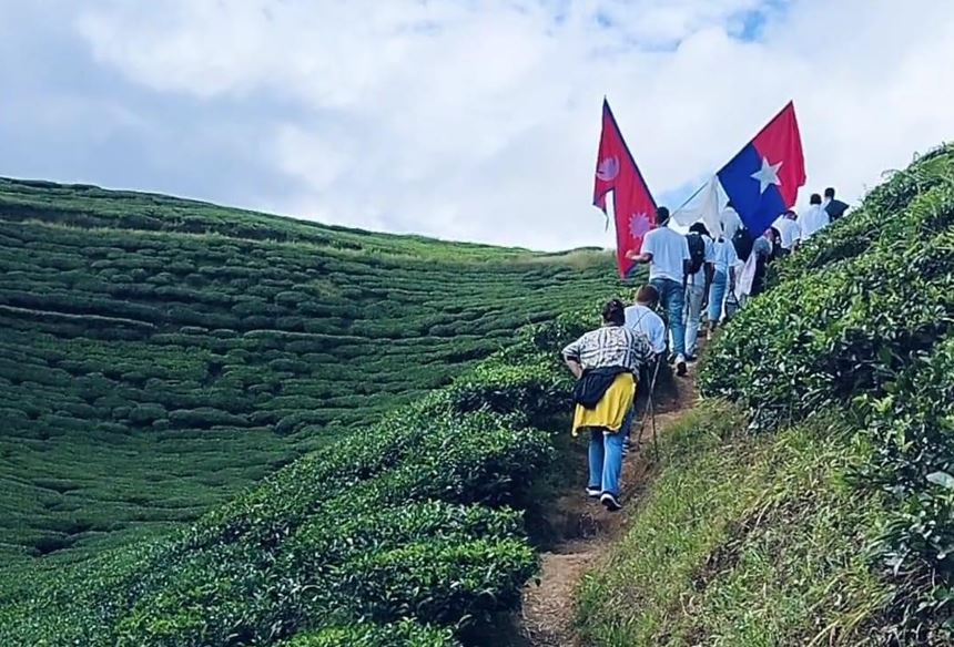 प्रचार प्रसार नहुँदा ओझेलमा परेको मकरजुङ्ग गाउँ