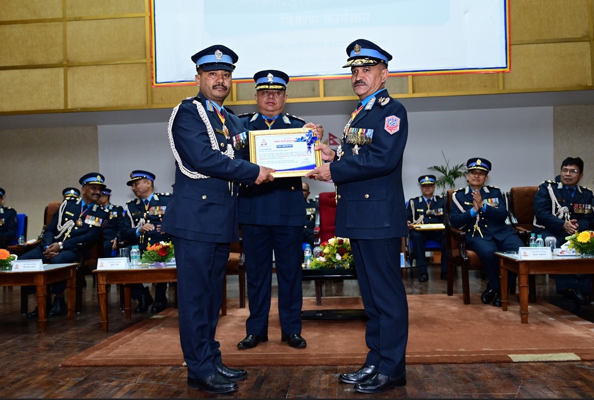 सुन तस्करीसम्बन्धी जाँचबुझ आयोगको प्रतिवेदनमाथि प्रश्न