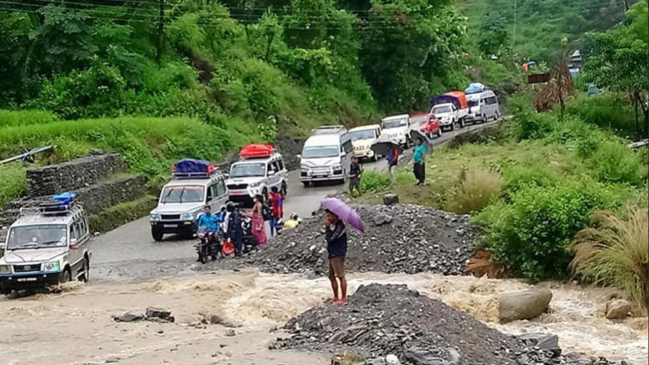 बीपी राजमार्ग २ सातापछि खुल्यो