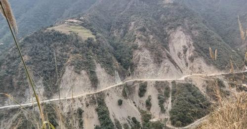 मध्यपहाडी लोकमार्गको जाजरकोट खण्ड अझै भएन पूरा