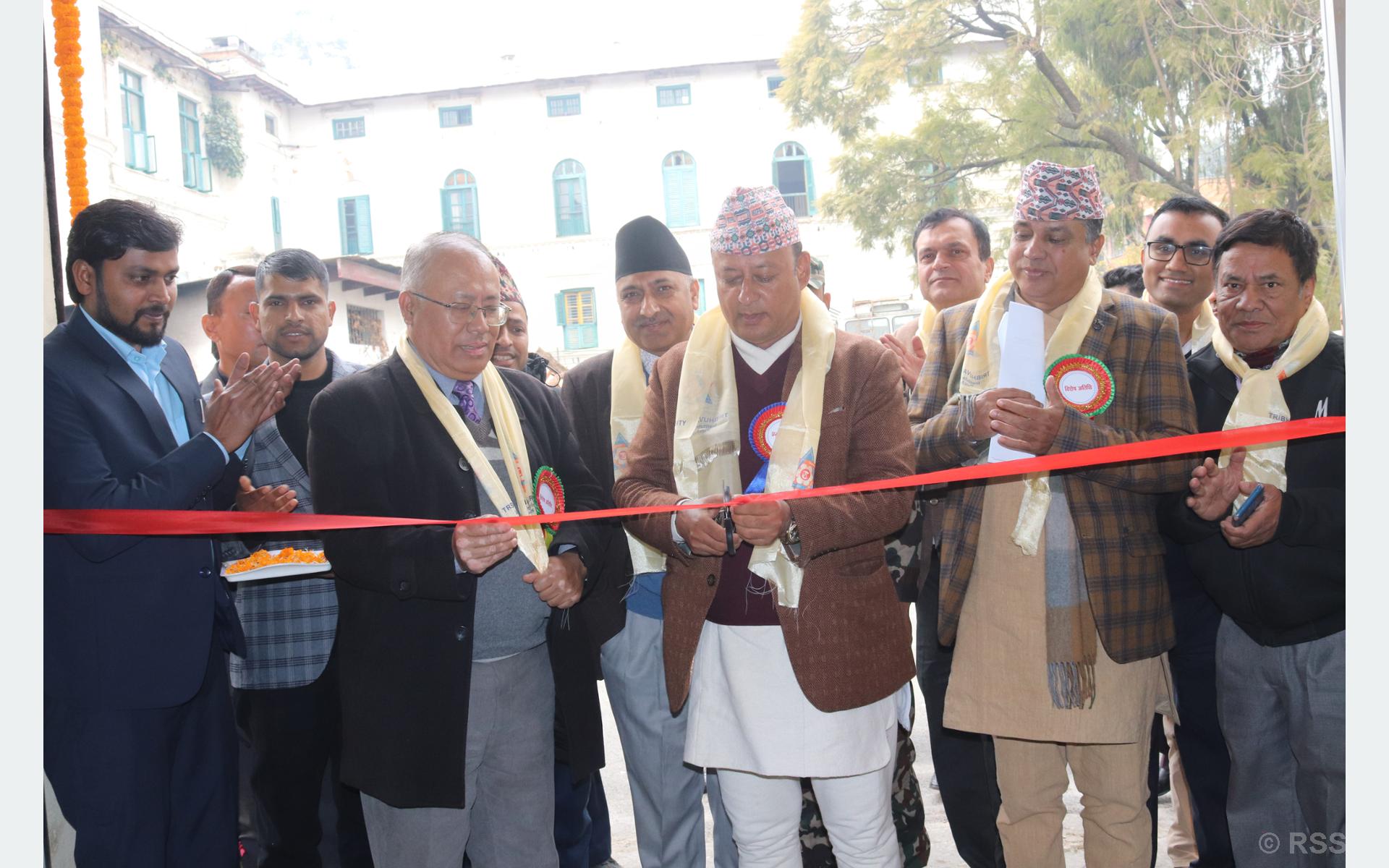 ऊर्जामन्त्री खड्काद्वारा ‘ट्रान्सफर्मर परीक्षण प्रयोगशाला’ को शुभारम्भ