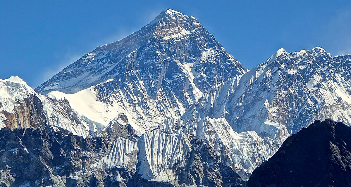 शक्तिशाली भूकम्पपछि सगरमाथा आधारशिविर क्षेत्र बन्द