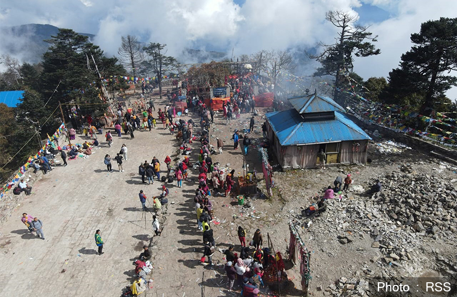 ताप्लेजुङ बन्दका कारण अलपत्र ३९ तीर्थयात्रीको उद्धार