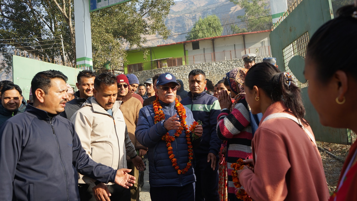 तातोपानी कुण्डको संरक्षण आवश्यकः प्रचण्ड