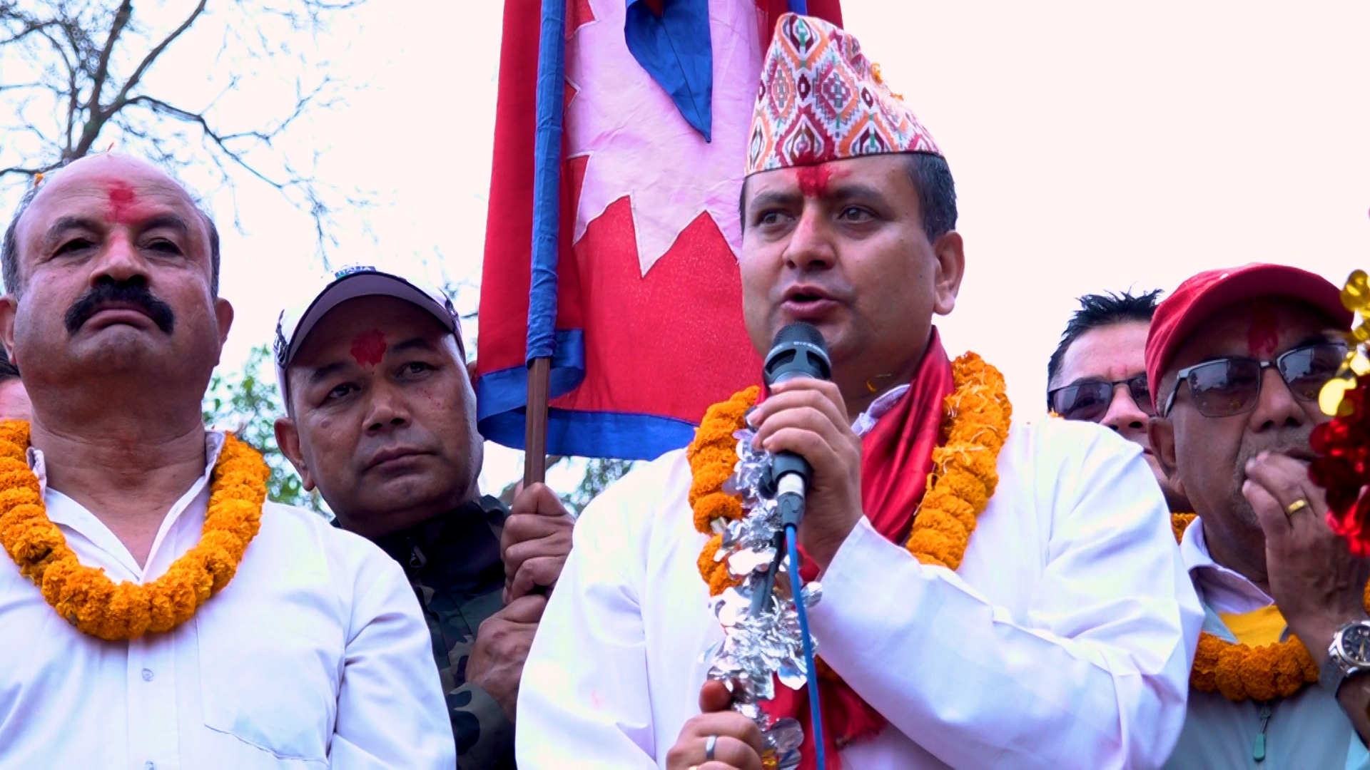 रामकोटको बद्रिनारायण धाममा प्राण प्रतिष्ठाको पूर्वसन्ध्यामा पदयात्रा