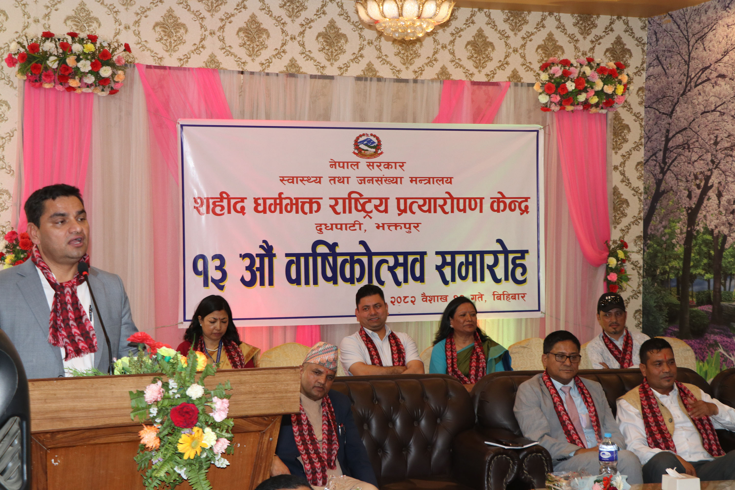 जग्गा नहुँदा अस्पताल विस्तारको योजना रोकिएको छ: मन्त्री पौडेल