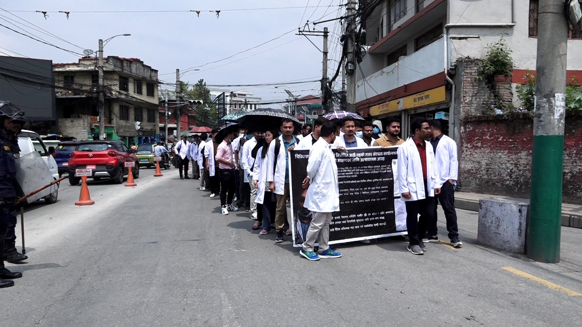 डाक्टर भन्छन्- सरकारले माग पूरा गरेन, आन्दोलन थप चर्काउँछौं