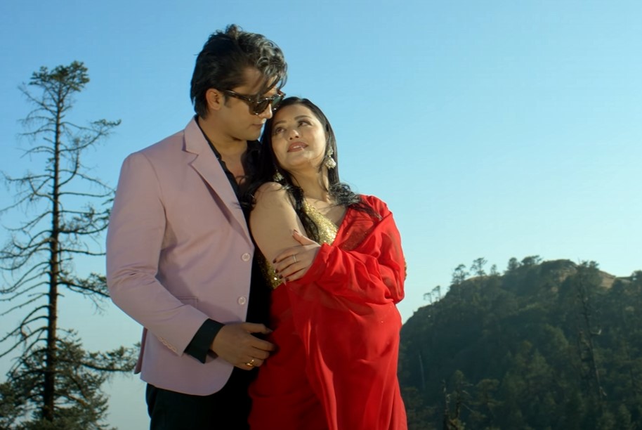 फेरी एकसाथ देखिए आकाश श्रेष्ठ र करुणा