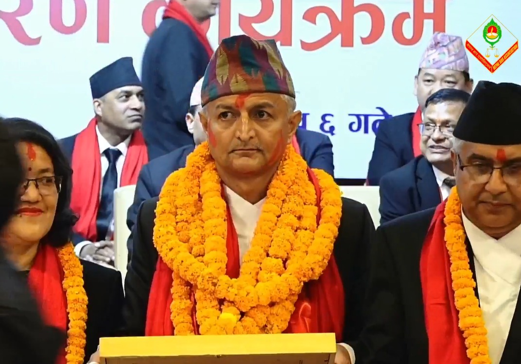 नेपाल बारका नवनिर्वाचित कार्यसमितिलाई पदभार हस्तान्तरण